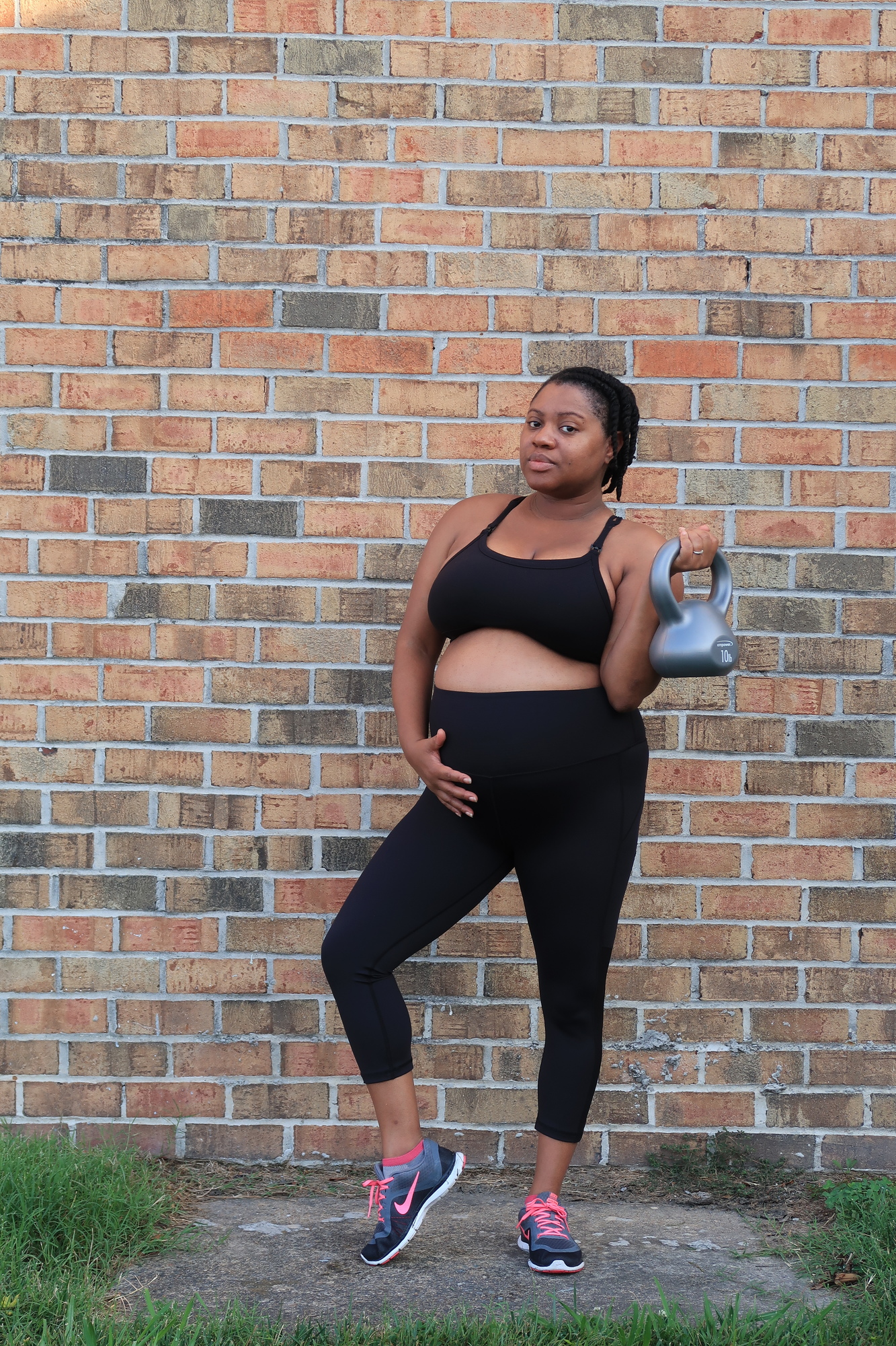 pregnancy-workout-fitness-routine-5-naturally-glam-jonna-scott-blakes