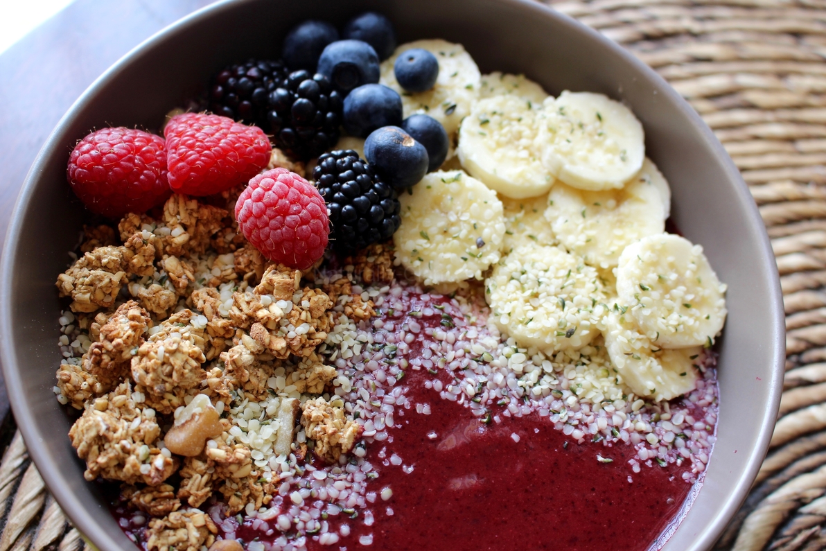 Berry Smoothing Bowl