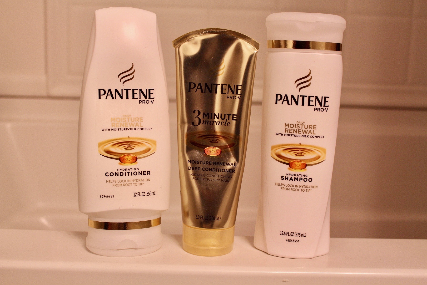 Natural Hair Wash Day using Pantene Daily Moisture Renewal