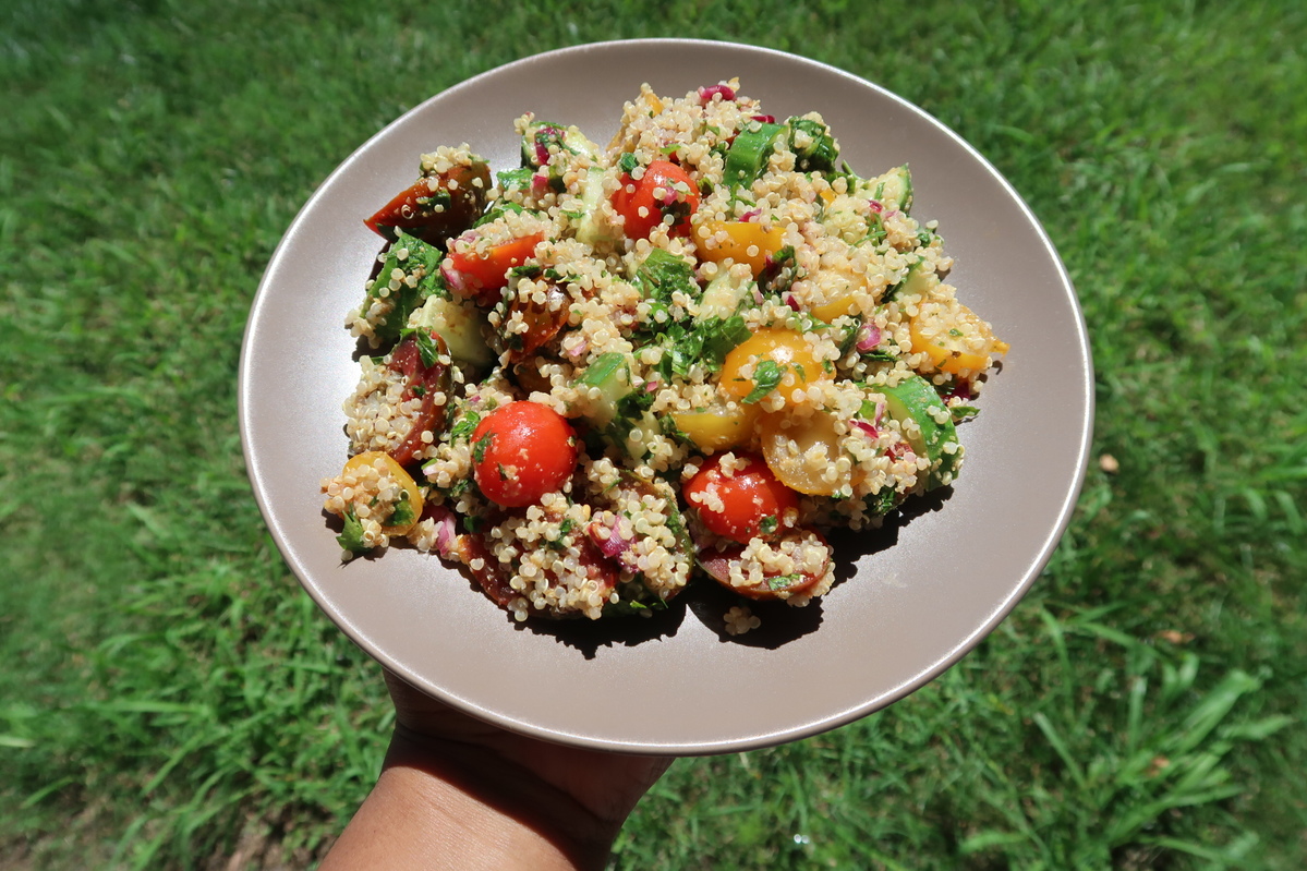 Suja One Day Renewal Meal Plan, Quinoa Flax Tabouleh