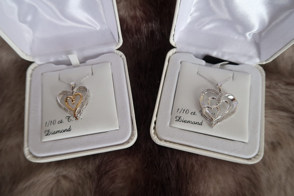 Kohls Fine Jewelry Mothers, diamond heart necklaces in jewelry box