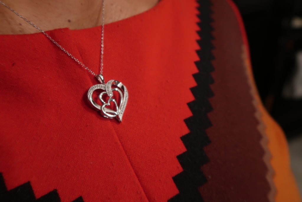 Kohls Fine Jewelry Mothers, triple heart silver diamond necklace